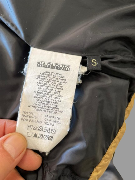 Plumifero con Capucha Ref.02430