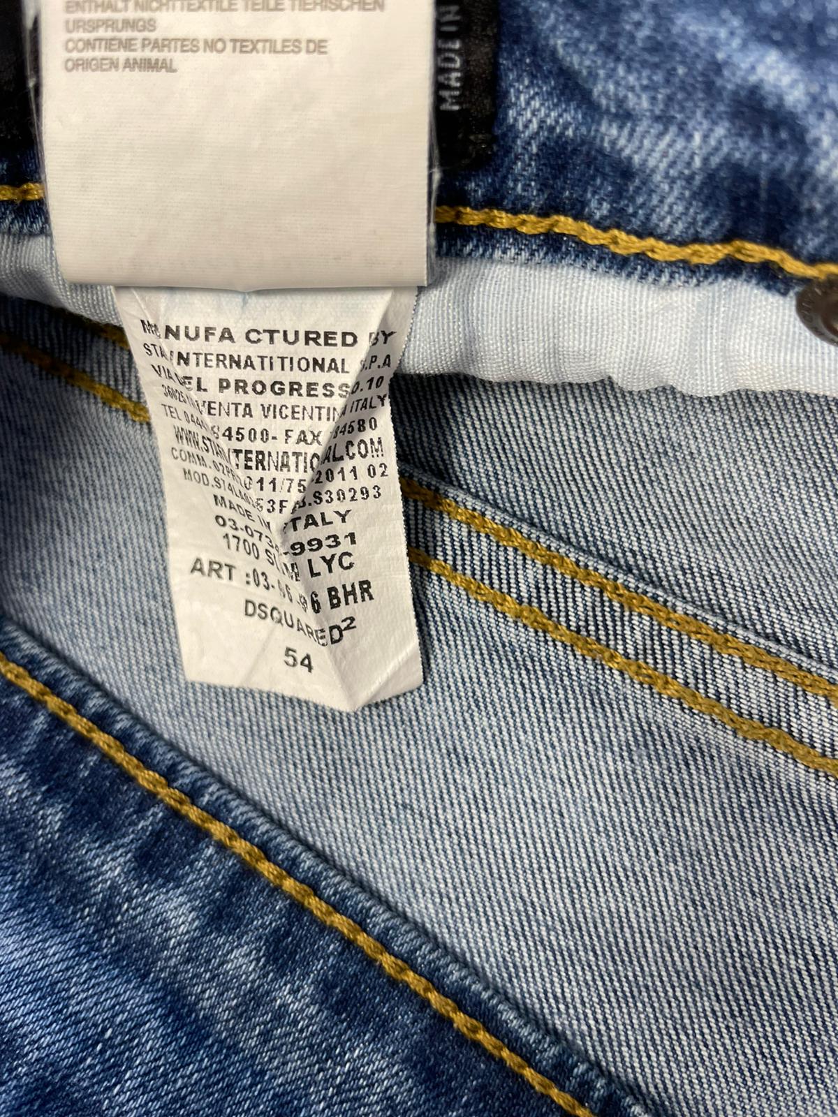 Short en jean DSQUARE2 Réf.00864