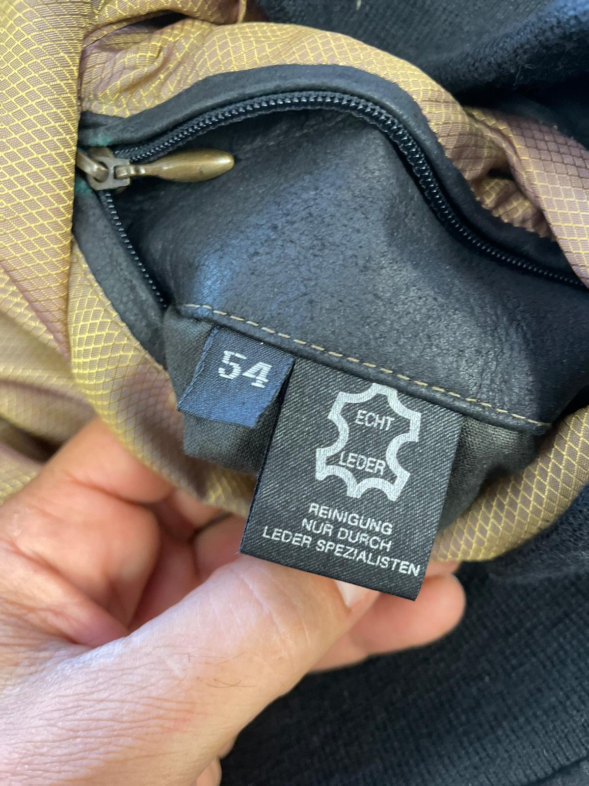 Veste en cuir vintage réf. 00978