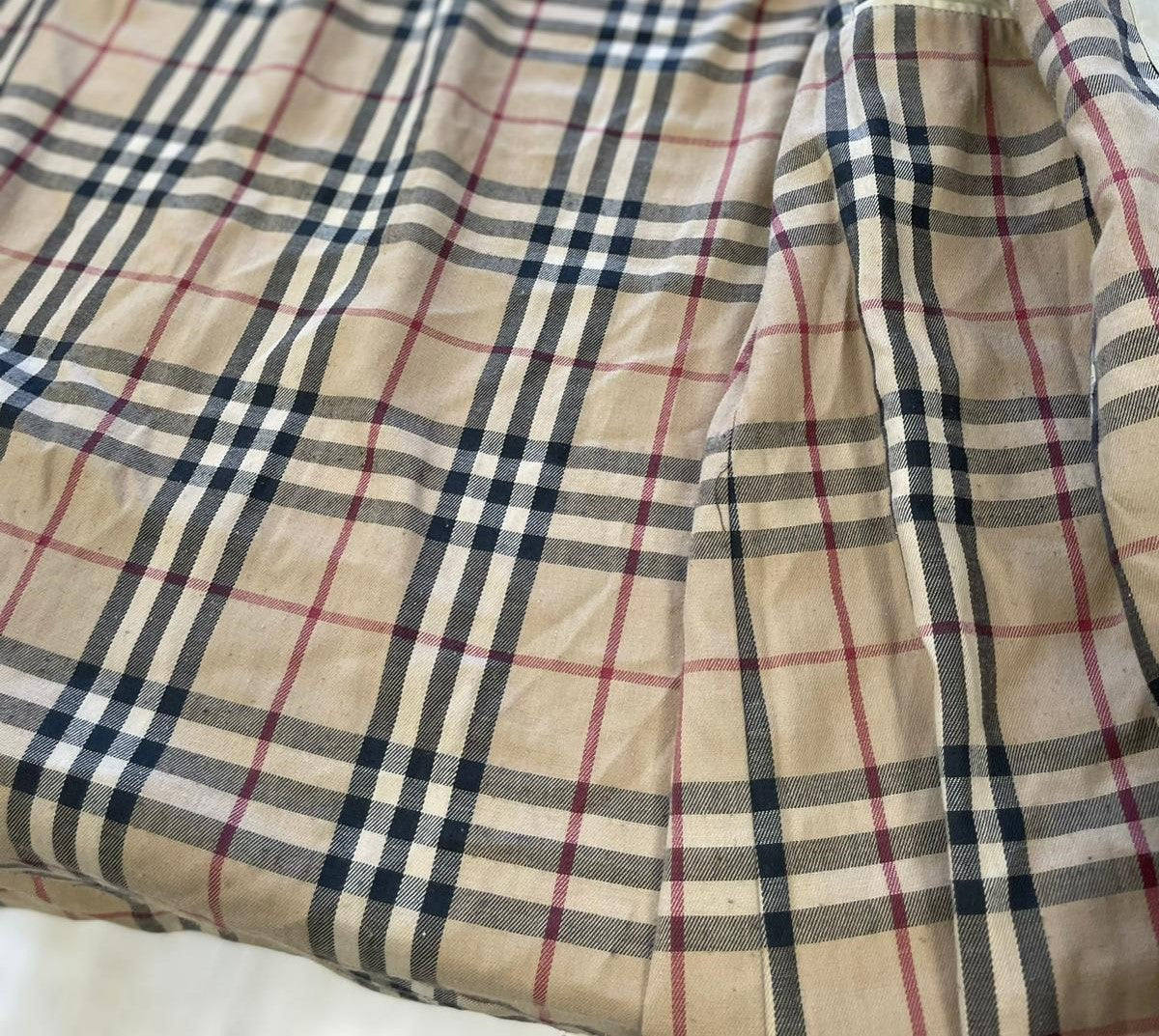 Trench BurBerry réf. 01053 (défectueux)
