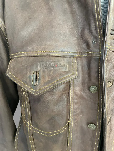Veste en cuir vintage réf. 01079 (abîmée)