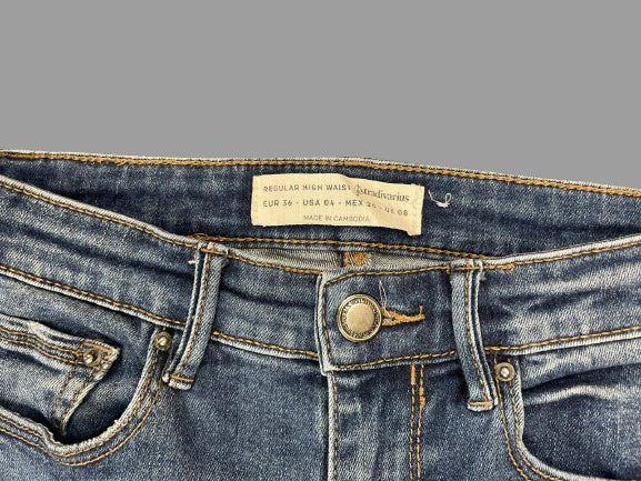 Jeans Stradivarius Réf. 01324