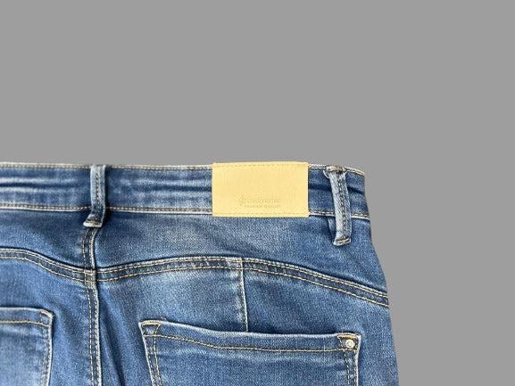 Jeans Stradivarius Réf.01484