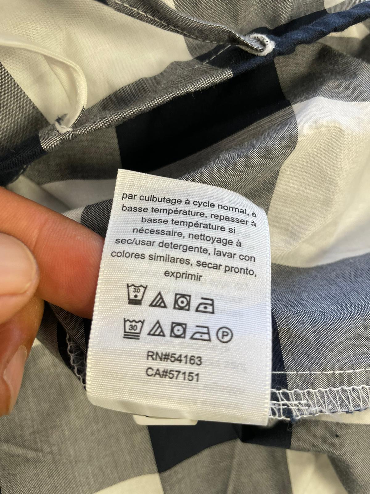 Haut Tommy Hilfiger Réf. 01744