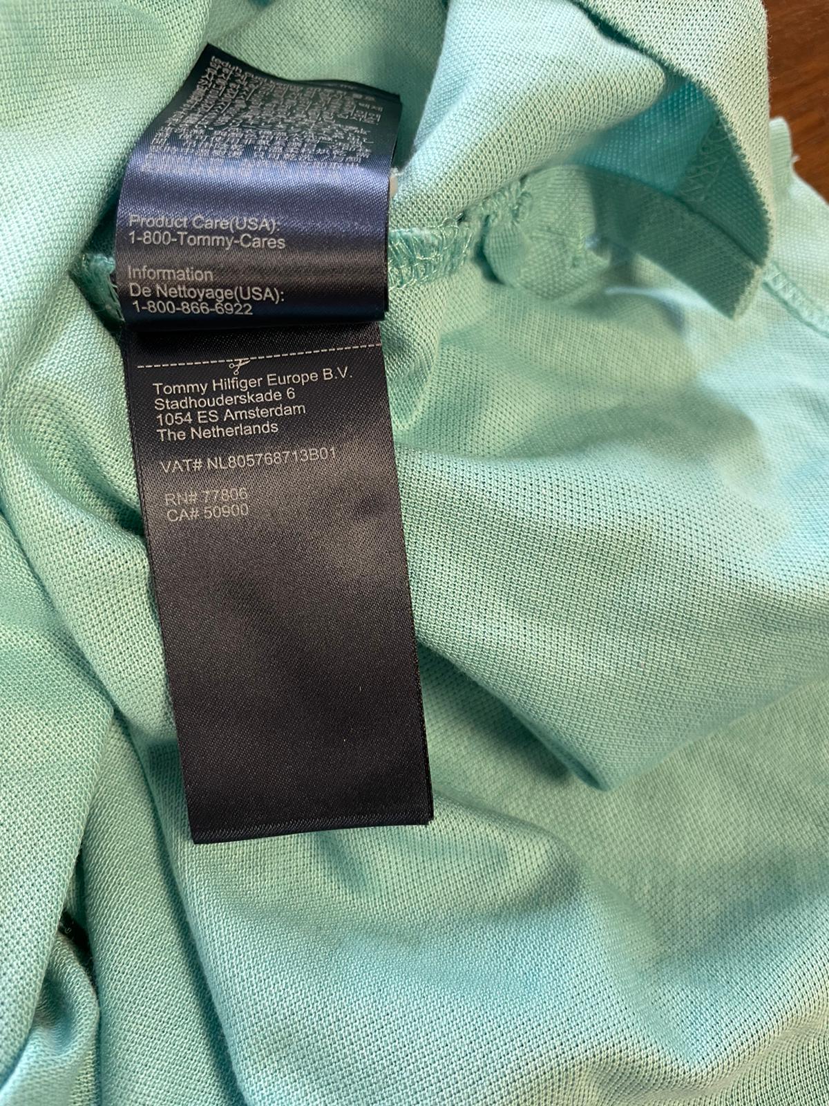 Polo Tommy Hilfiger Réf. 01847