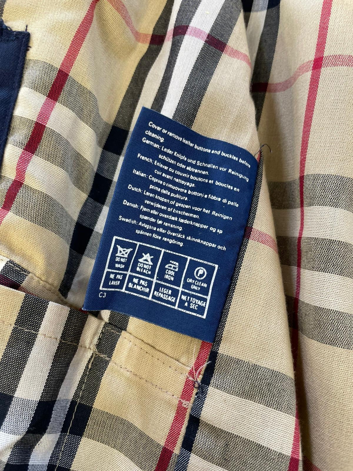 Trench BurBerry Réf. 01926