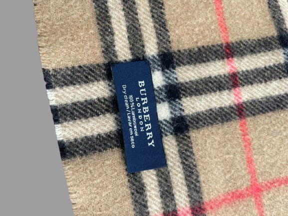 Bufanda BurBerry Lana Ref.02176