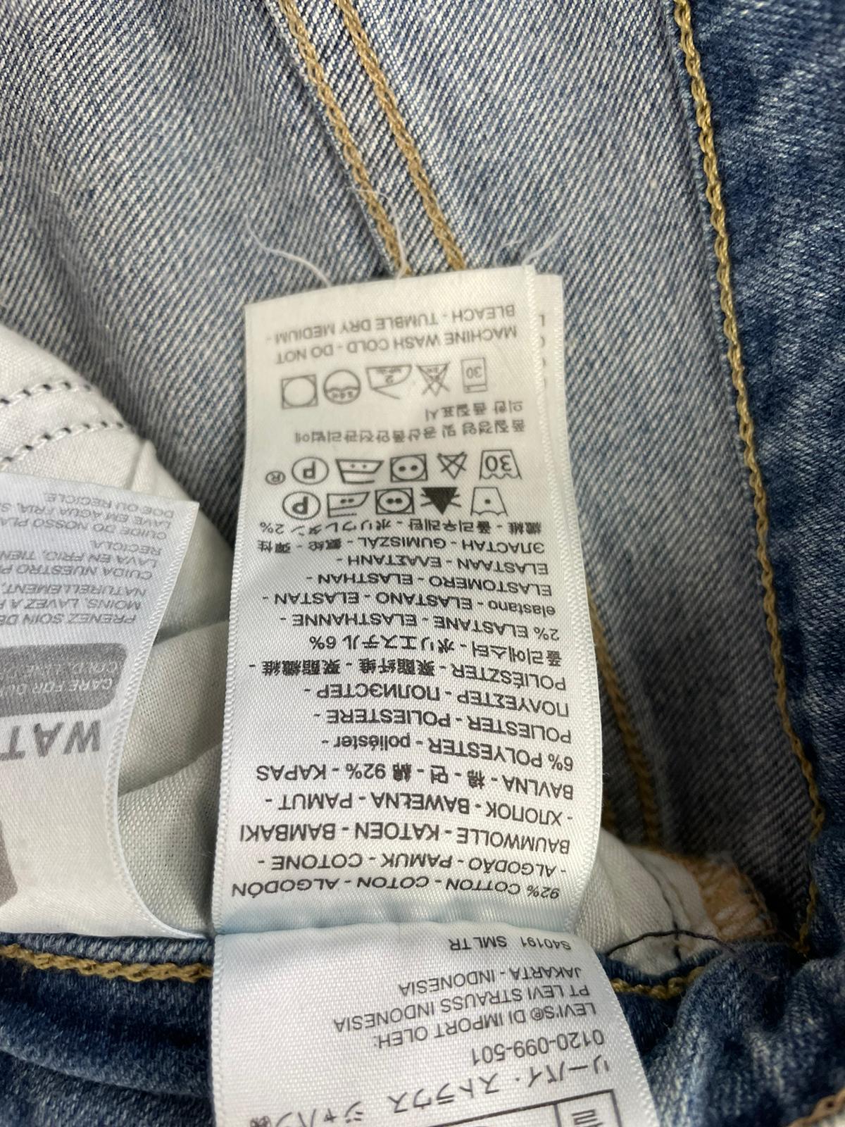 Pantalon femme Levi's Réf. 02221