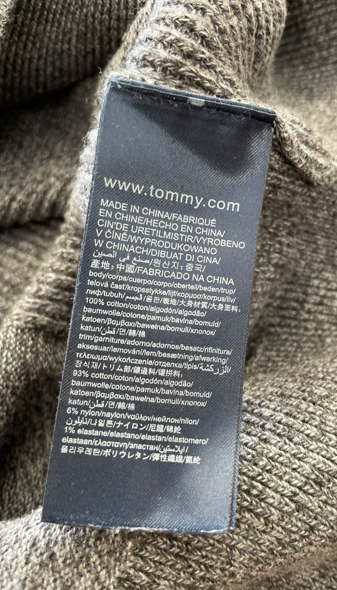 Pull col roulé Tommy Hilfiger Réf. 02735