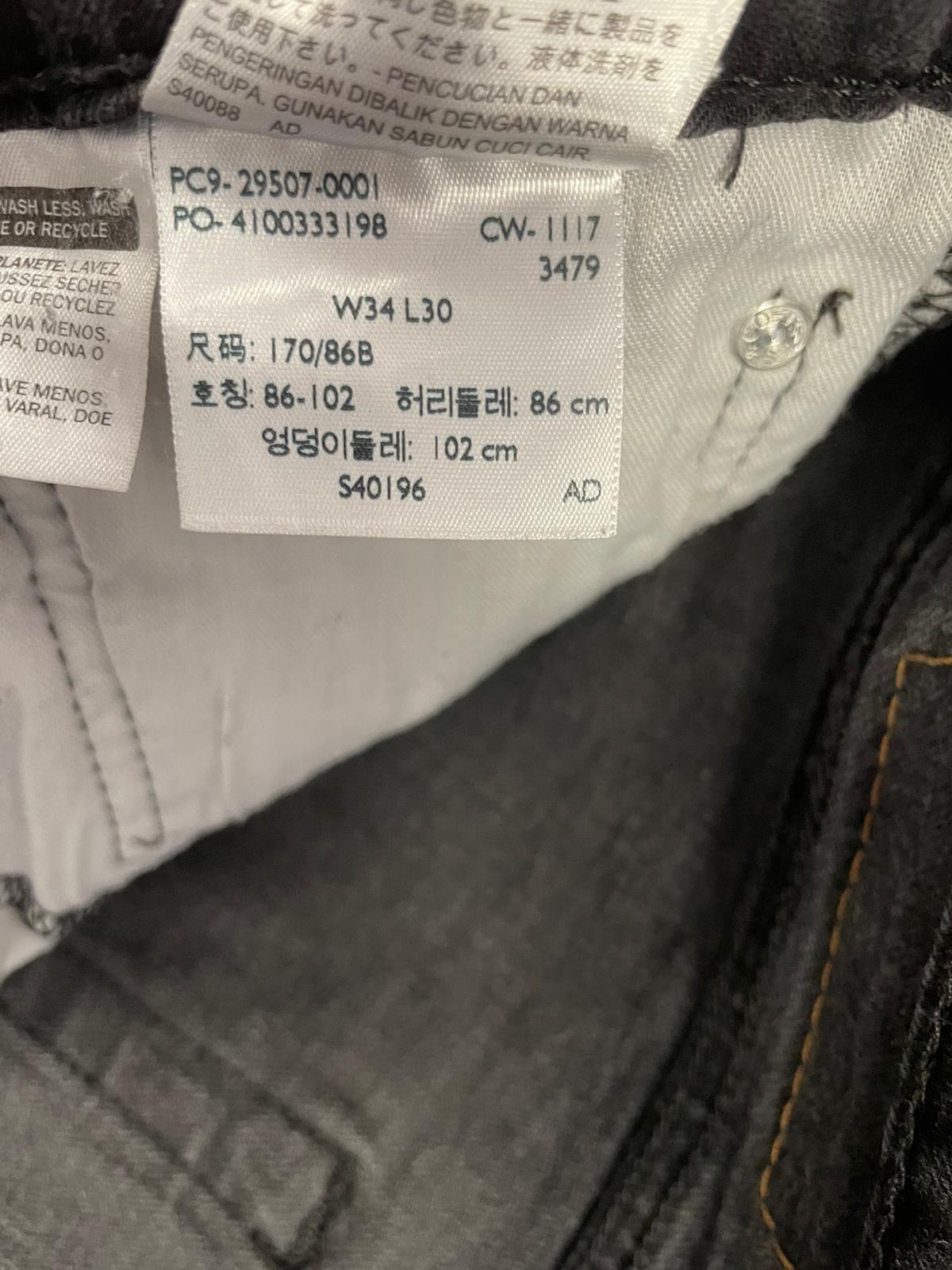 Pantalón Levi's 502 Ref.10299