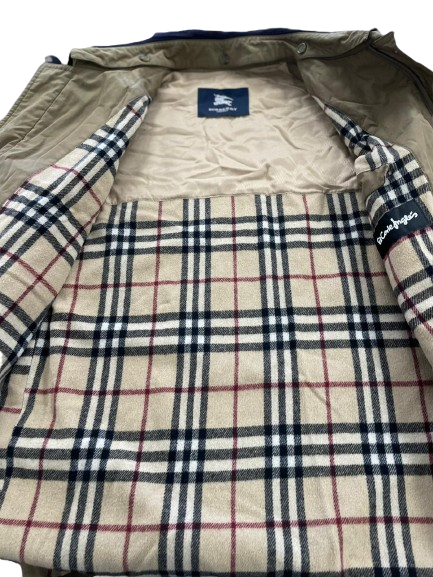 Chaquetón Burberry  Ref.02234
