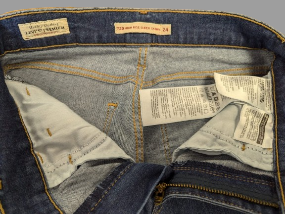 Pantalon Levi's Réf.02357
