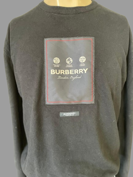 Pull Burberry Réf. 02719