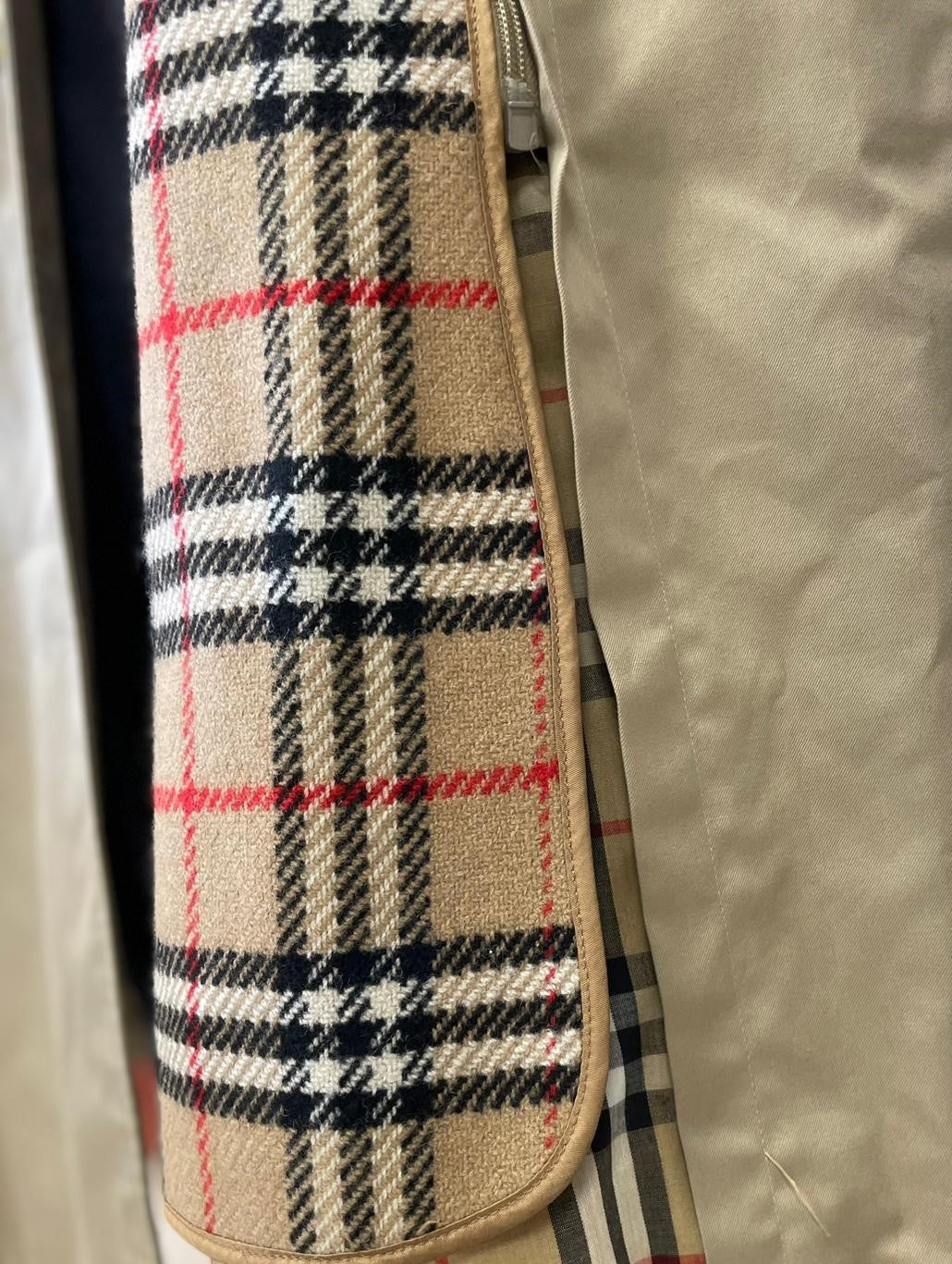 Abrigo / Gabardina BurBerry Ref.00231 Vintage (Desperfecto)