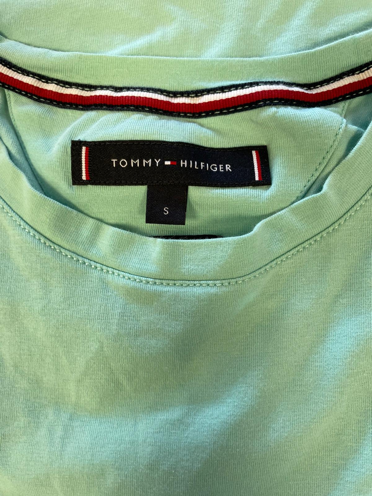 Camiseta Tommy Hilfiger Ref.00328