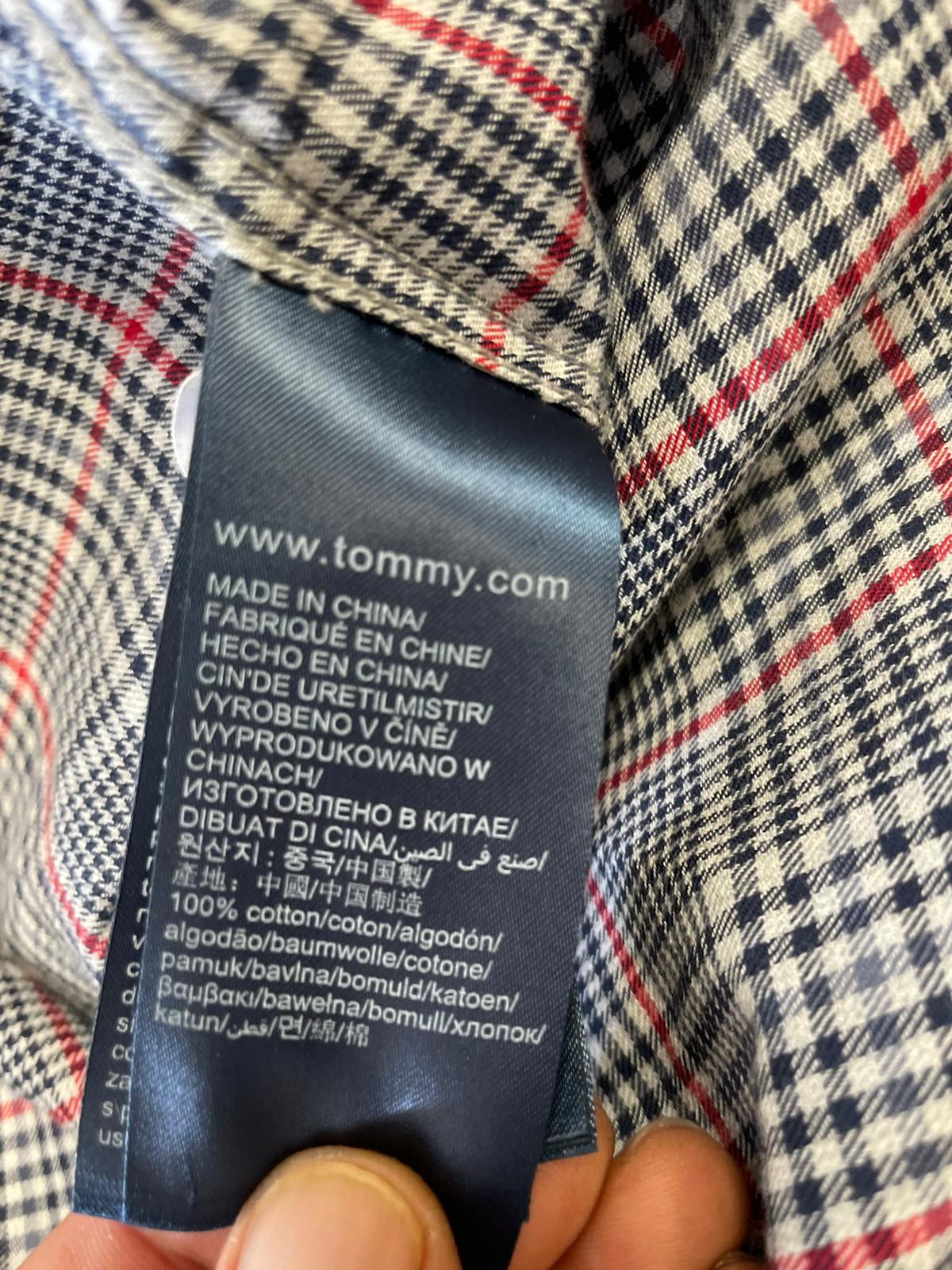 Chemise Tommy Hilfiger Réf.01196