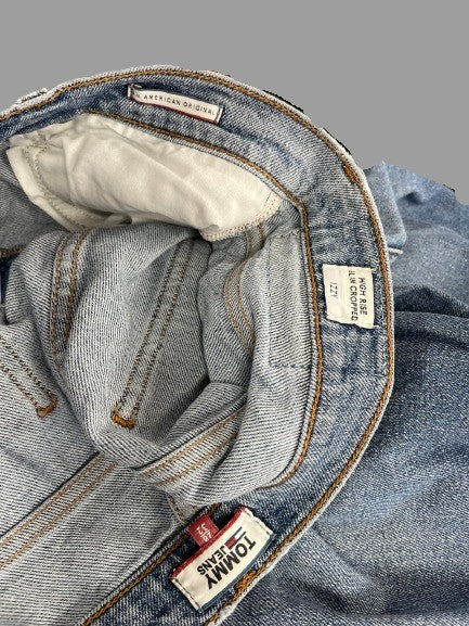 Jean femme Tommy Hilfiger Réf. 02104