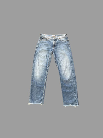 Jean femme Tommy Hilfiger Réf. 02104