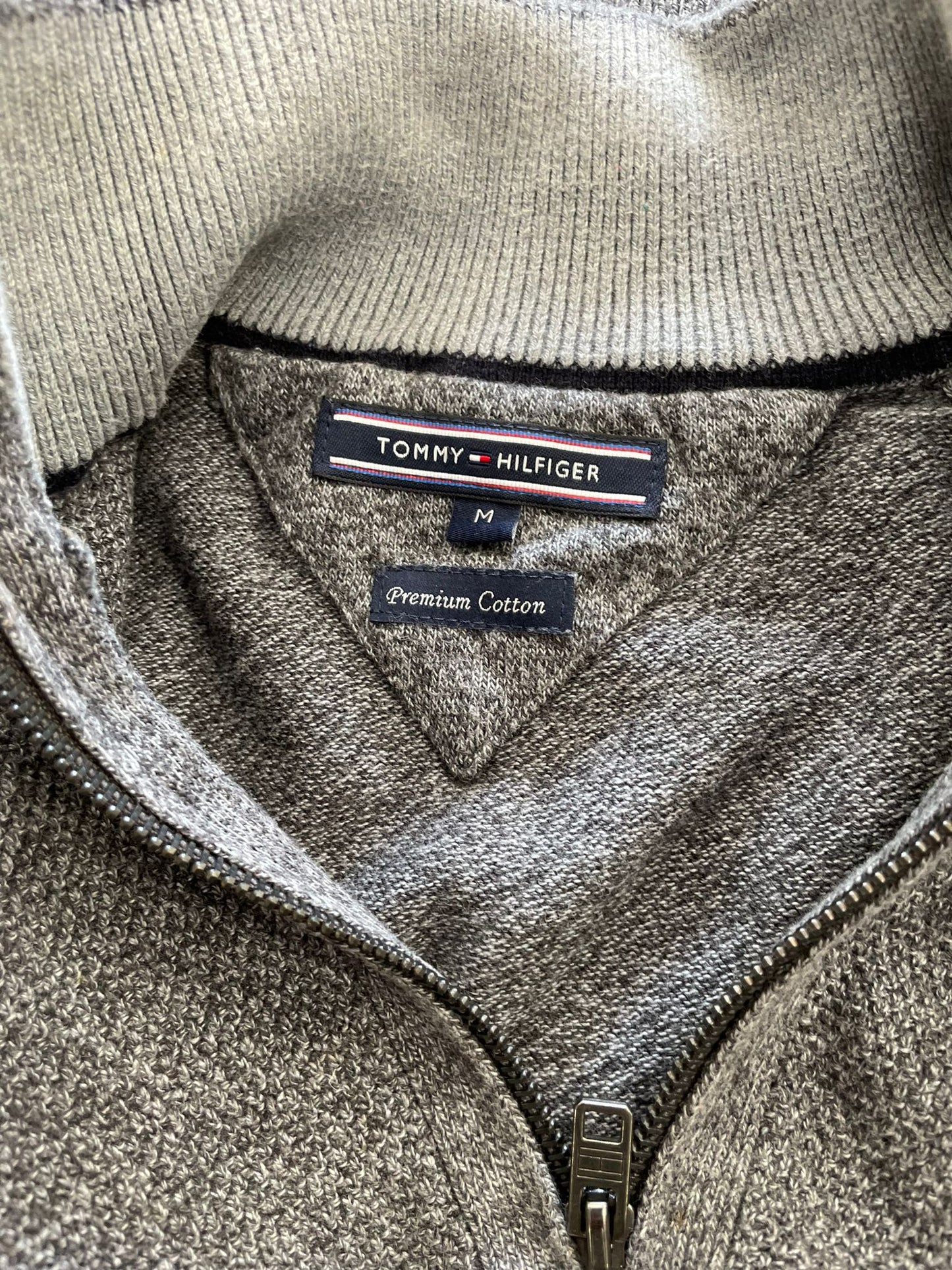 Pull col roulé Tommy Hilfiger Réf. 02735