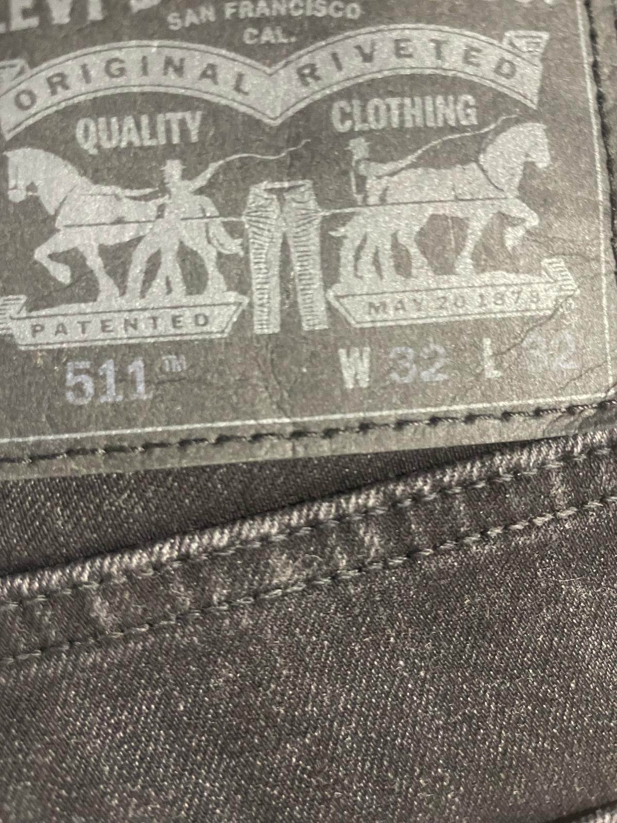 Pantalón Levi's 511 Ref.10270