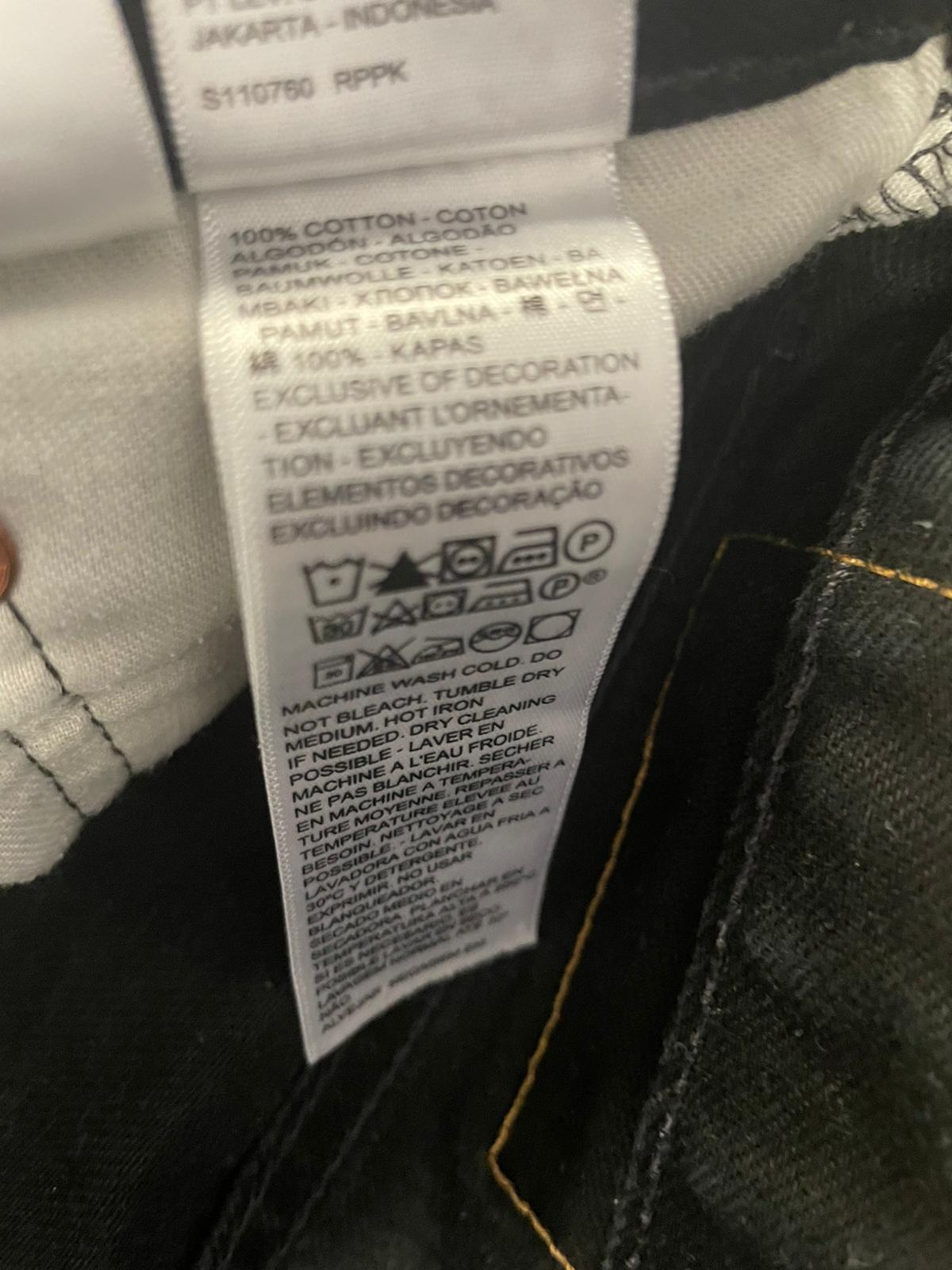 Pantalón Levi's 519 Ref.10448