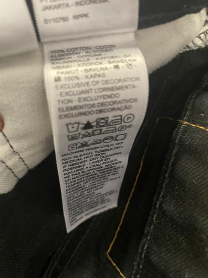 Pantalón Levi's 519 Ref.10448