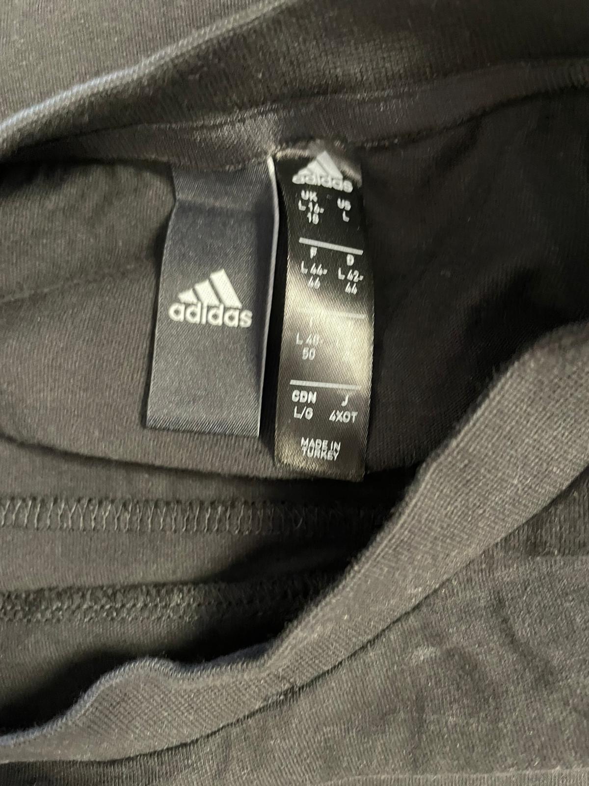 Camiseta Oversize Adidas Ref.10521