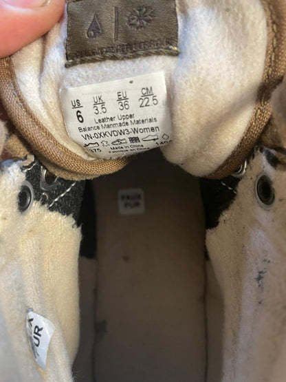 Zapatillas / Botines Ref.10530