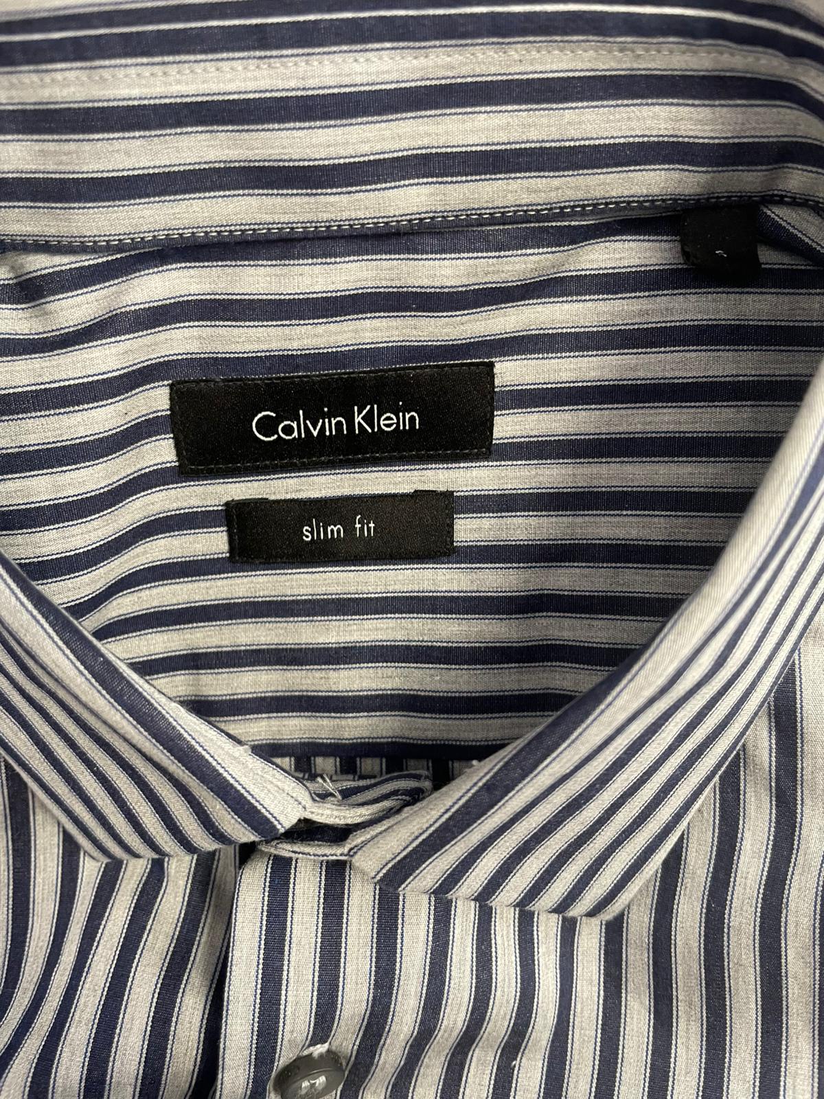 Camisa Calvin Klein Ref.10598
